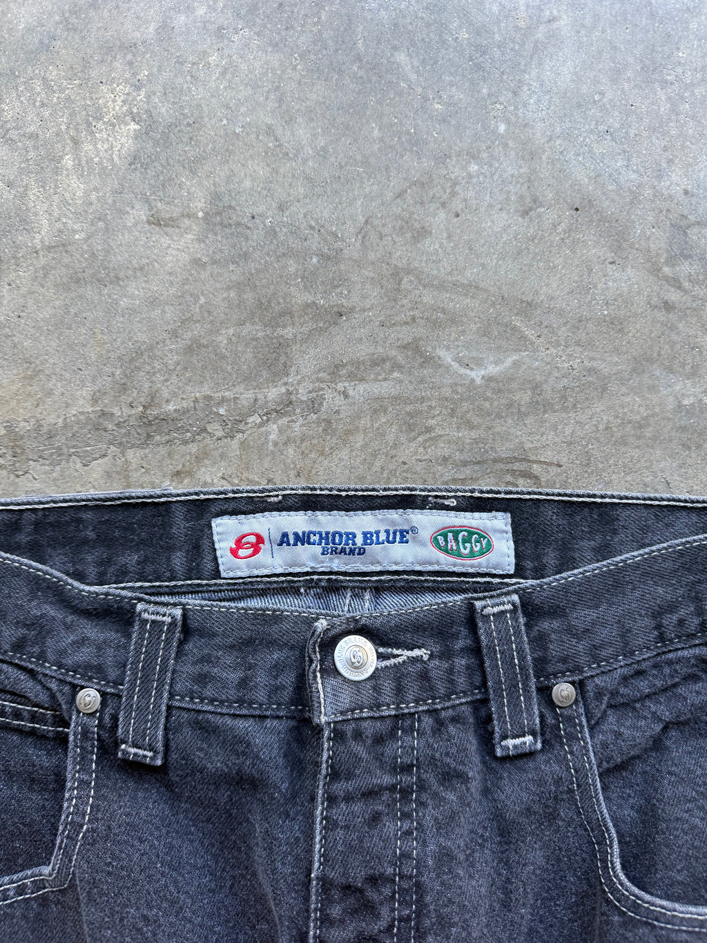 Black Baggy Anchor Blue Jeans